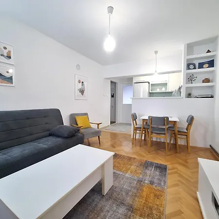 Dina Apartment